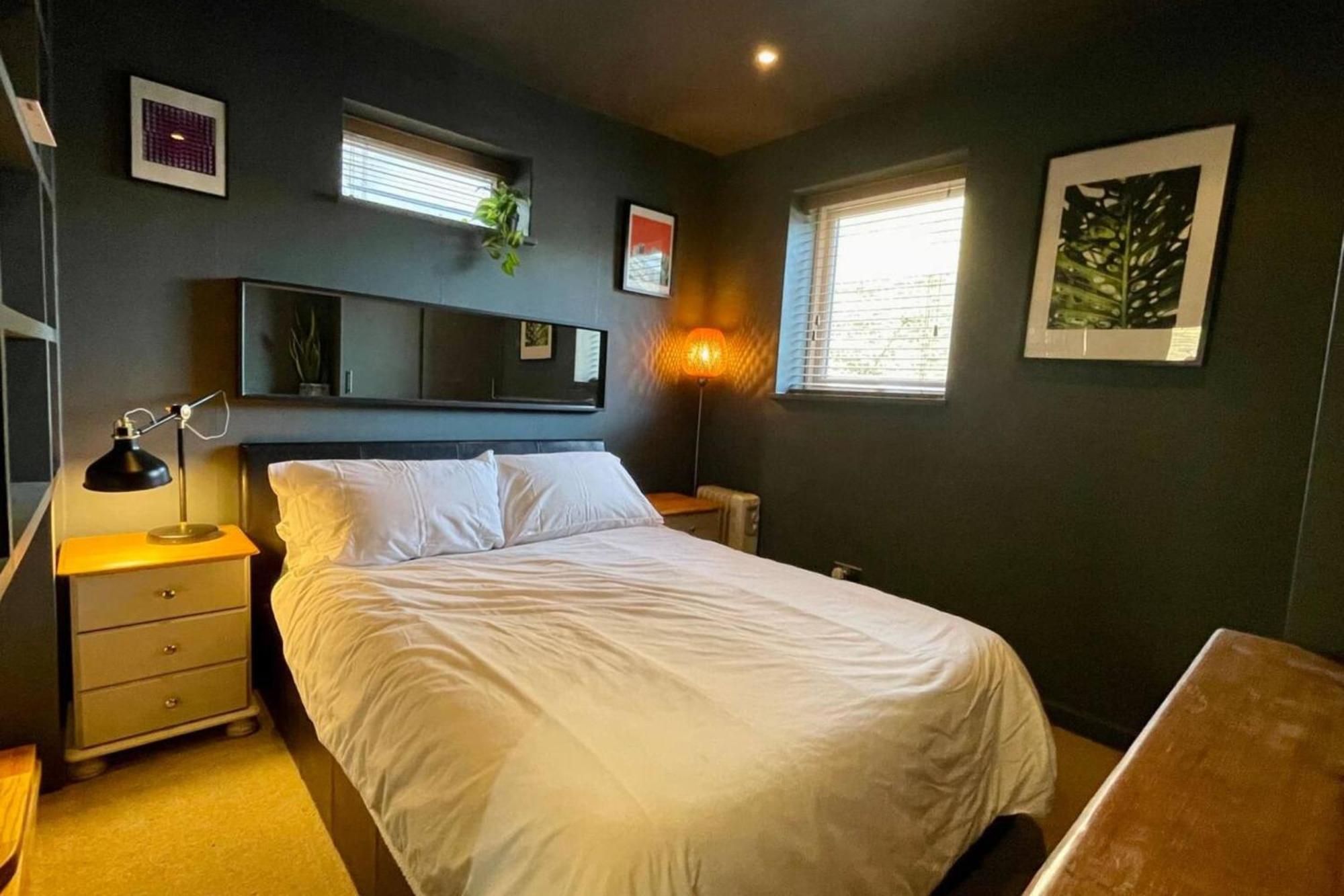 Charming And Spacious 2 Bed Near Kensal Green Tube Londra